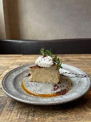 ROUGH cafe dinning bar_espresso coffee バスクチーズケーキ