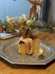 バスクチーズケーキ ROUGH cafe dinning bar_バスクチーズケーキ