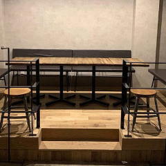 ROUGH cafe dinning bar_【テーブル席/5~8名様】女子会などグループでのご利用におすすめの小上がりのお席