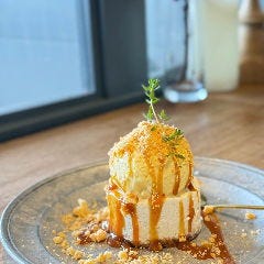 ROUGH cafe dinning bar_