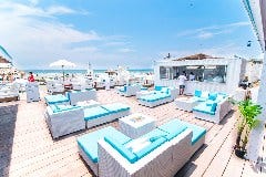 由比ヶ浜 海の家 BBQ ソファ テラス SEASIDE LOUNGE 