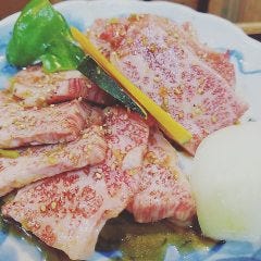 焼肉 元八