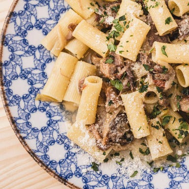 ピッツェリア イゾラ 博多_旬の食材で楽しむ南イタリア料理