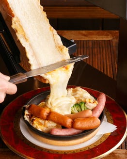 本格ラクレットチーズ 創作イタリアン Oa Oa オアオア メニュー 話題のラクレット ぐるなび