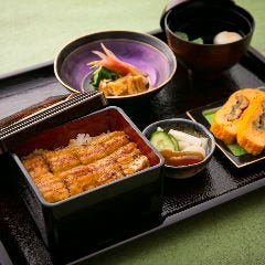 うなぎ処 うな富 池田川西店