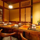 日本風雅を再現した完全個室でぞんぶんに料理をお楽しみ下さい。
