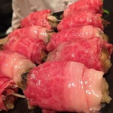 牡蠣と埼玉県産黒毛和牛の一口すき焼き