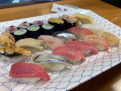 すし処 大敷_特選にぎり盛り合わせ(1.5～２人前）