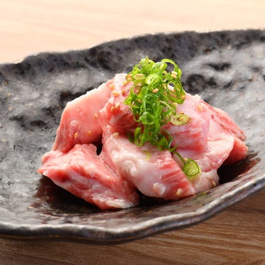 個室 和牛焼肉・ジンギスカン 十鉄 6条店_白老牛 カルビ中落ち