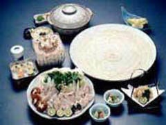 泳ぎふぐ・海物料理 河田