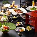 昼会席【菖蒲～あやめ～】会席コース11品8,800円(税込)
