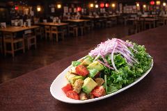 漬けささみとアボカドサラダ　