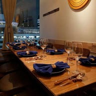 CHEESE KITCHEN RACLER銀座_銀座の夜景のカーテン個室(8~12名様)