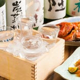 【日本酒】蔵元・酒屋で店主が必ず試飲し、旬料理との相性の良い銘柄を常時30種以上♪お客様のお気に入りの一杯とともに国産食材を楽しんでいただけたら嬉しいです♪