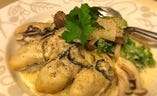 牡蠣とたっぷり野菜のクリームパスタ
（リングイーネ）