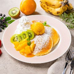 マンゴー＆キウイパンケーキ