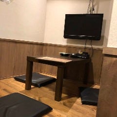3名までの極少人数向け個室も◎前もってのご予約がおすすめ。