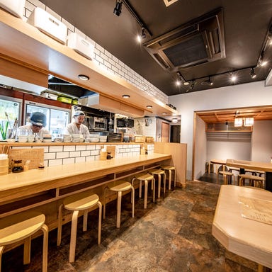 サワーとつまみ アゲサワ_テーブル席(~4名様)