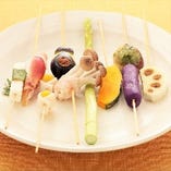 ◆厳選された旬野菜を串カツに◆野菜串や創作串で！！【厳選素材】