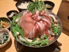 鹿児島産黒豚のしゃぶしゃぶ御膳 1600円(税込み)