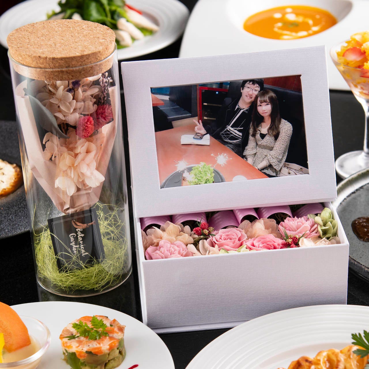 フラワーフォトボックス or ローズベアドール付き 全7皿「Anniversary