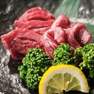 炭火焼肉 にくなべ屋 神戸びいどろ 本店 メニュー 炭火焼肉 ぐるなび