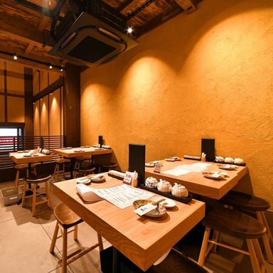 寿司割烹 天満鮨 駅前店_【2階】心地良い解放感が自慢のロフト席。