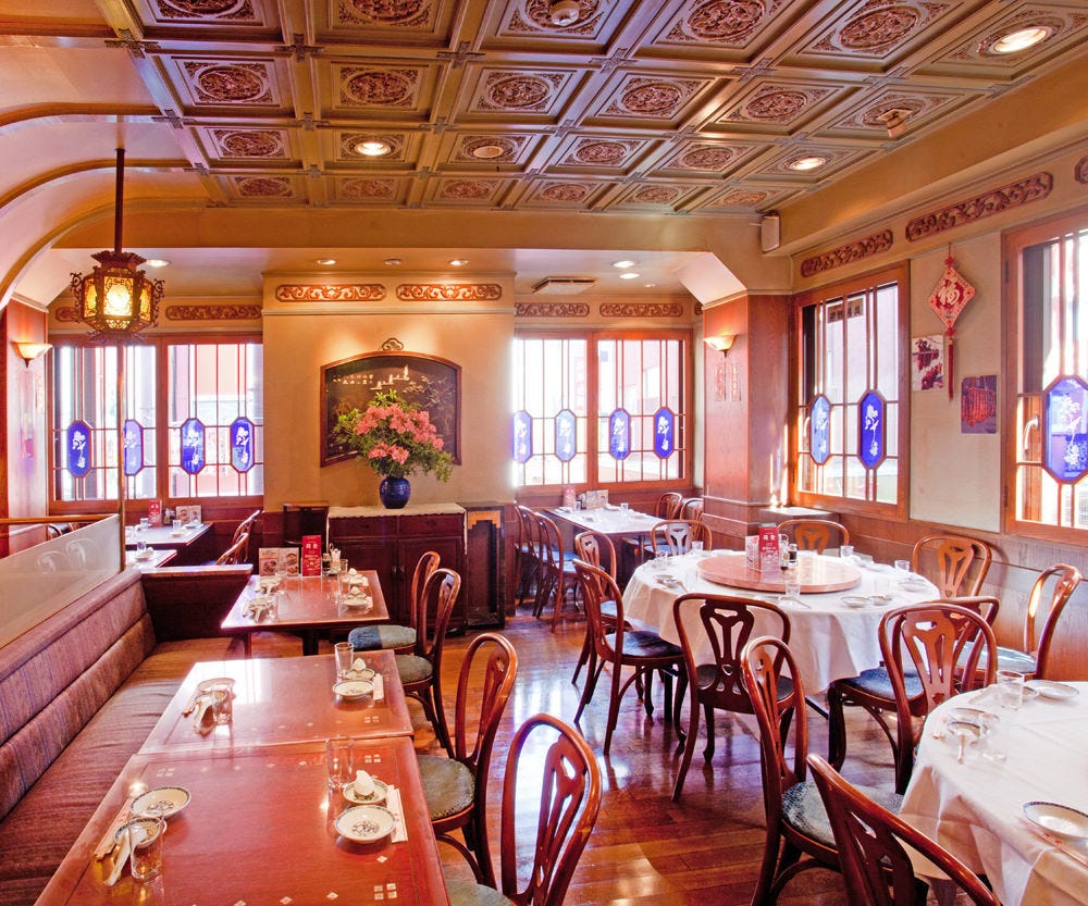 中華 菜館 同 發 本館