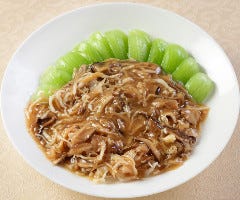 季節野菜の干し貝柱ととり肉あんかけ