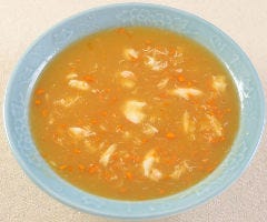 蟹肉と蟹の卵入りふかひれスープ