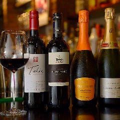 新宿バルダイニングイッツ［BAR DINING It’s］
