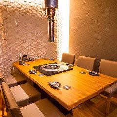 神戸牛焼肉 石田屋。 Hanareの上