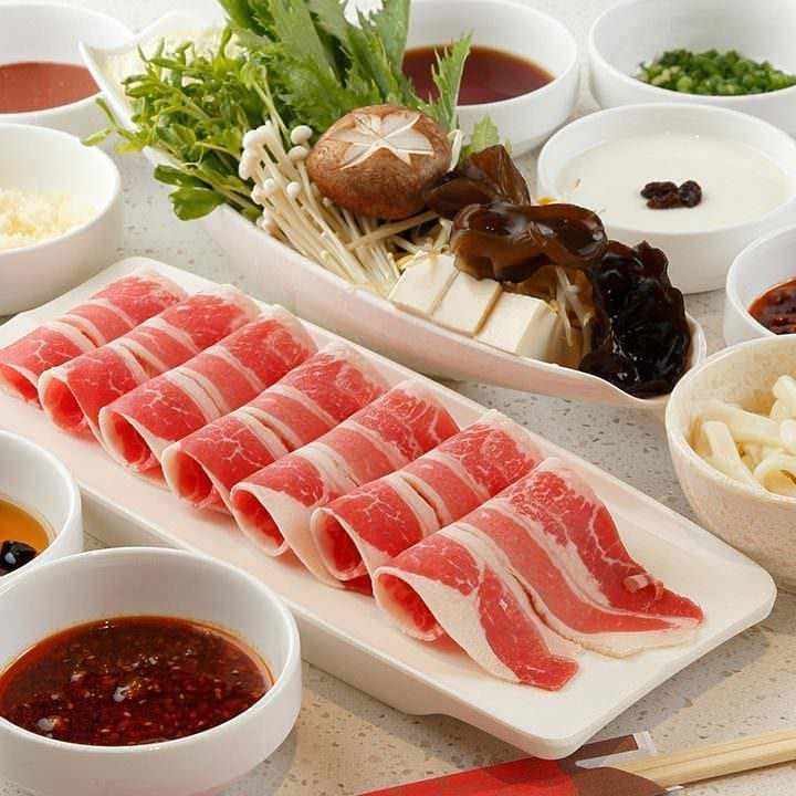 神戸市内で食べたいラム肉料理まとめ 羊肉専門店のラム串に老舗ジンギスカンも Favy ファビー 神戸市内で食べたいラム肉料理まとめ 羊肉専門店のラム串に老舗ジンギスカンも Favy ファビー