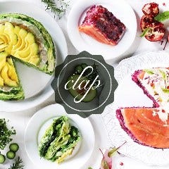 cafe Clap
