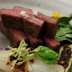 滋味康月 