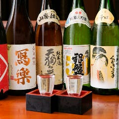 全国各地から取り寄せた美味しい日本酒