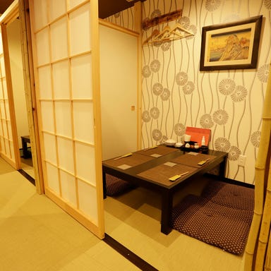 個室居酒屋 比内地鶏・天ぷら 秋風  店内の画像