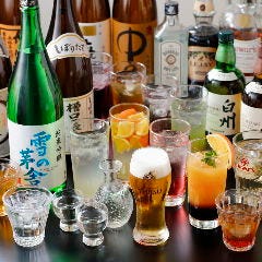 女性に嬉しいワインやフルーティーなカクテルも豊富にご用意
