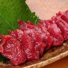 自慢の馬刺し！ご賞味あれ！！