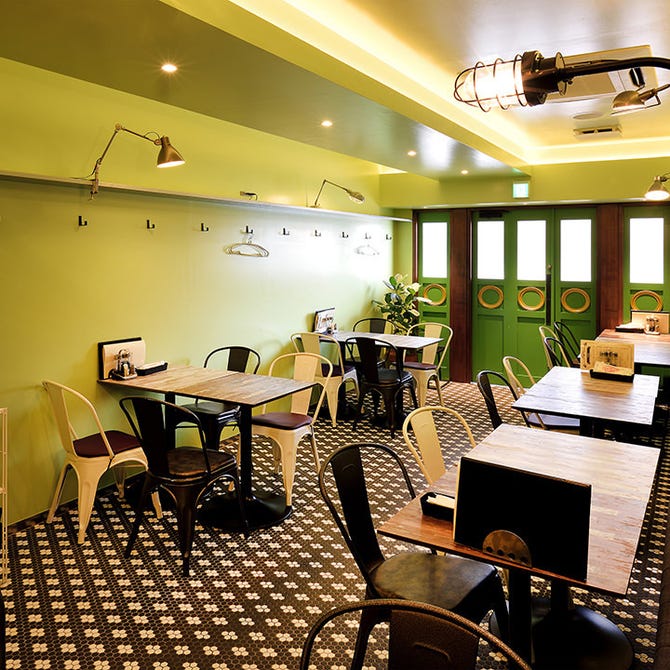 ドラゴン食堂 一番街店 四日市 中華料理 ぐるなび