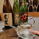 日本各地より厳選した銘酒を取り揃えております