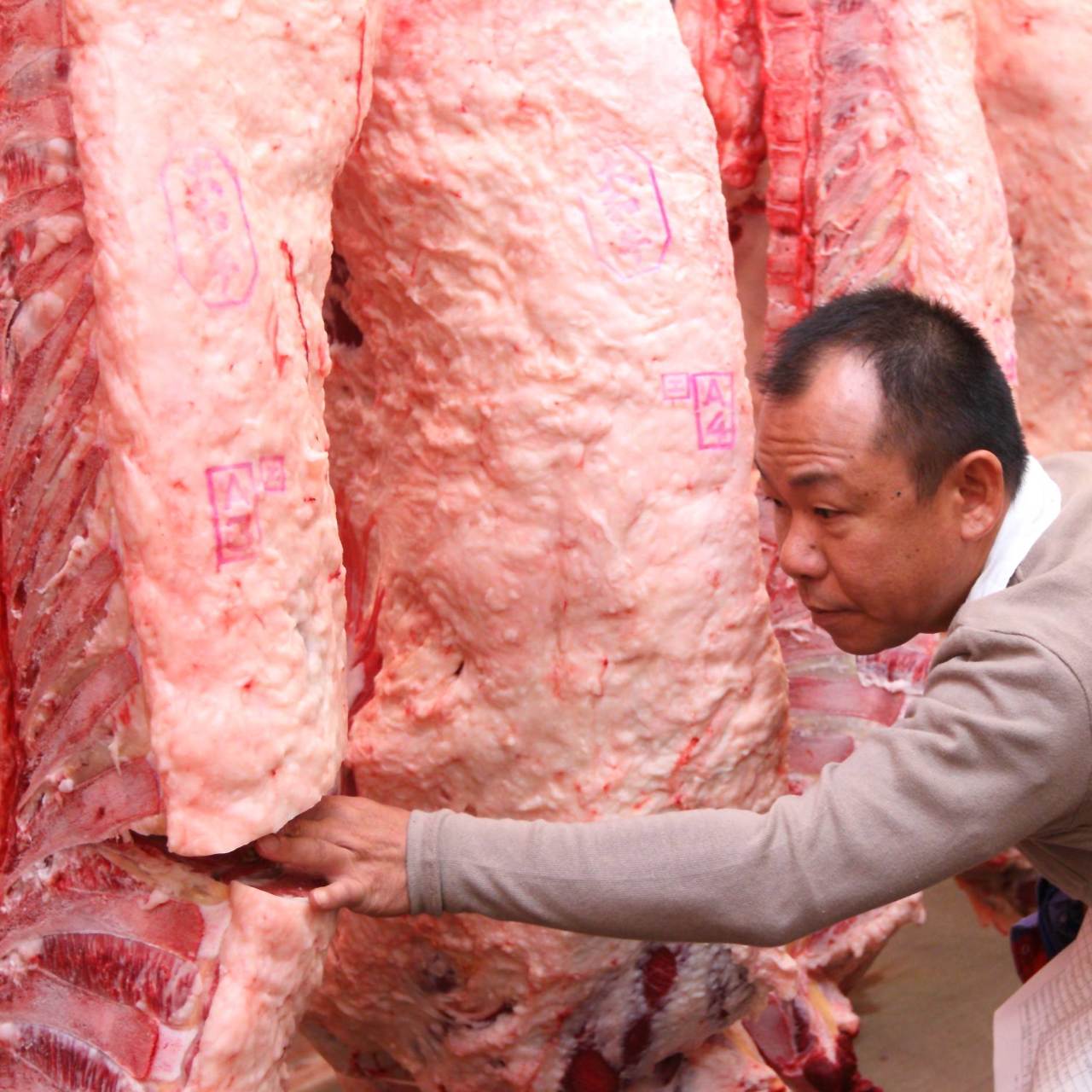 やきにく萬野 ルクア大阪店 - 和牛問屋焼肉ホルモン