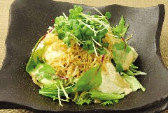 パリパリポテトと豆富のサラダ