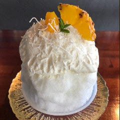 UNKNOWNが作る、こだわりの特大かき氷☆ 全部で種類は10種類！