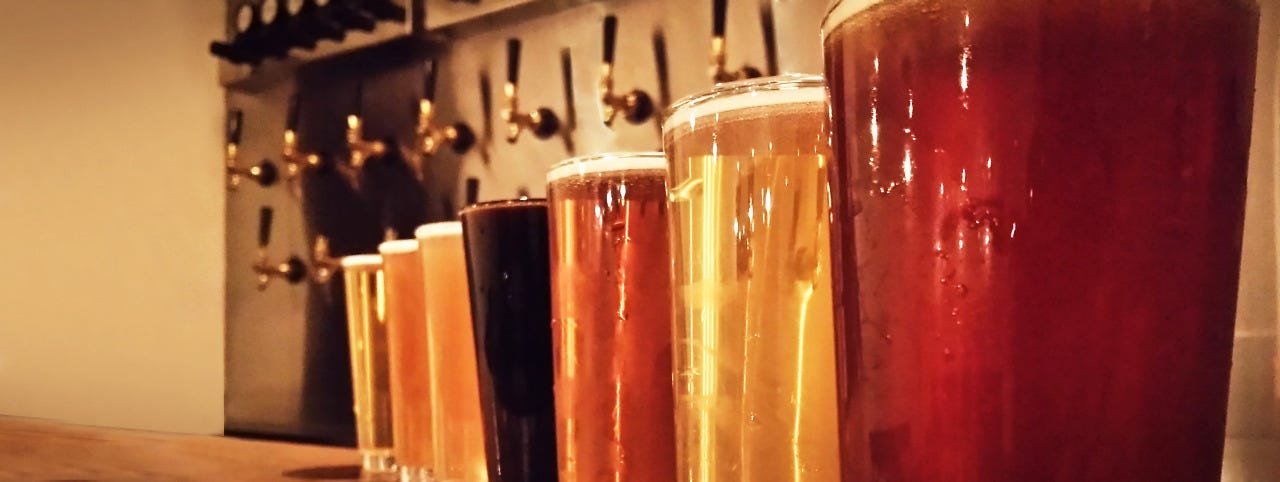 SWANLAKE Pub Edo 田町店