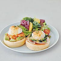 FLIPPER’S 梅田エスト店_MEAL PANCAKE　エッグベネディクト