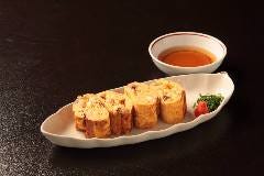 旬処 花亭_奥久慈卵の玉子焼。出汁添えです。