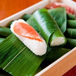 一口サイズの笹寿司はお土産にも喜ばれます