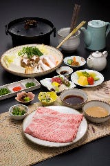 見事な霜降り 黒毛和牛しゃぶしゃぶ
