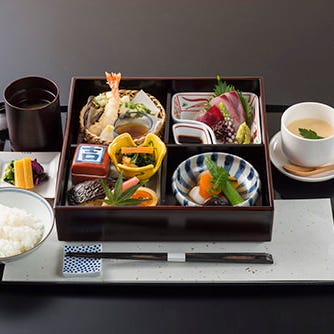 和食と鉄板料理 美くに  メニューの画像